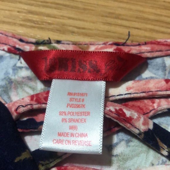 Rose Bell Sleeve dress sz 6 - Picture 3 of 4